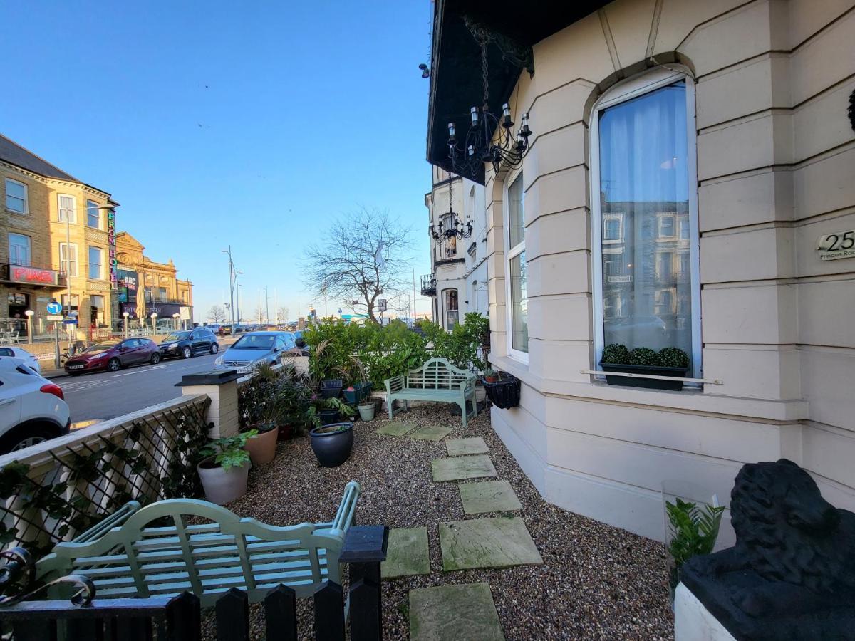 The Collingwood Guest House Γκρέιτ Γιάρμουθ Εξωτερικό φωτογραφία